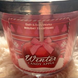 3 Wick Candle in Winter Candy Apple